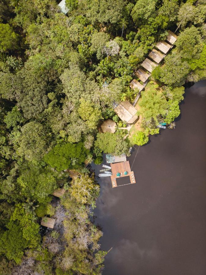 Dolphin Lodge Careiro Luaran gambar